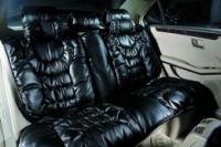 Комплект универсальных накидок на сидения в автомобиль черный