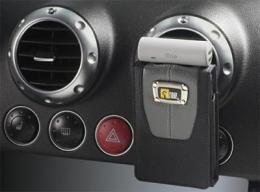 Держатель в автомобиль для iPod 4G и MP3 плееров ALIG-1