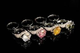 Брелок ANJUNY  с кристаллом SWAROVSKI 